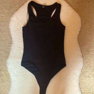 🚛 $7 Black Body Suit Size Small